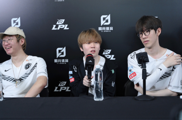 在每一个赛 在每一个赛